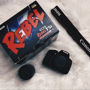 Canon Rebel T5i